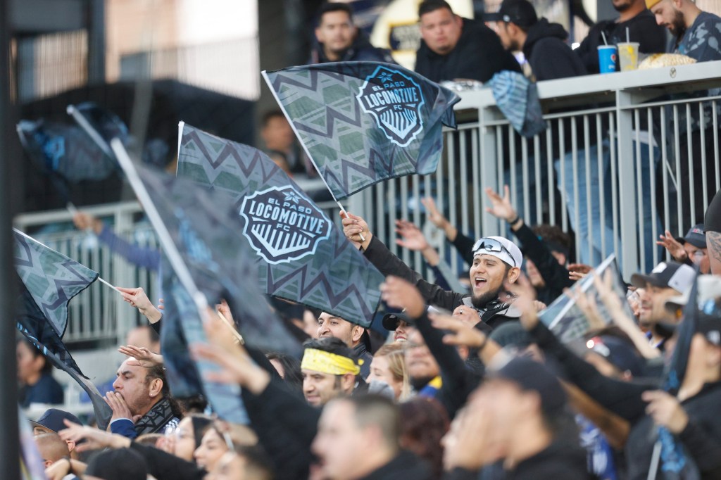 Las Vegas Lights FC offers free admission for Oakland sports fans